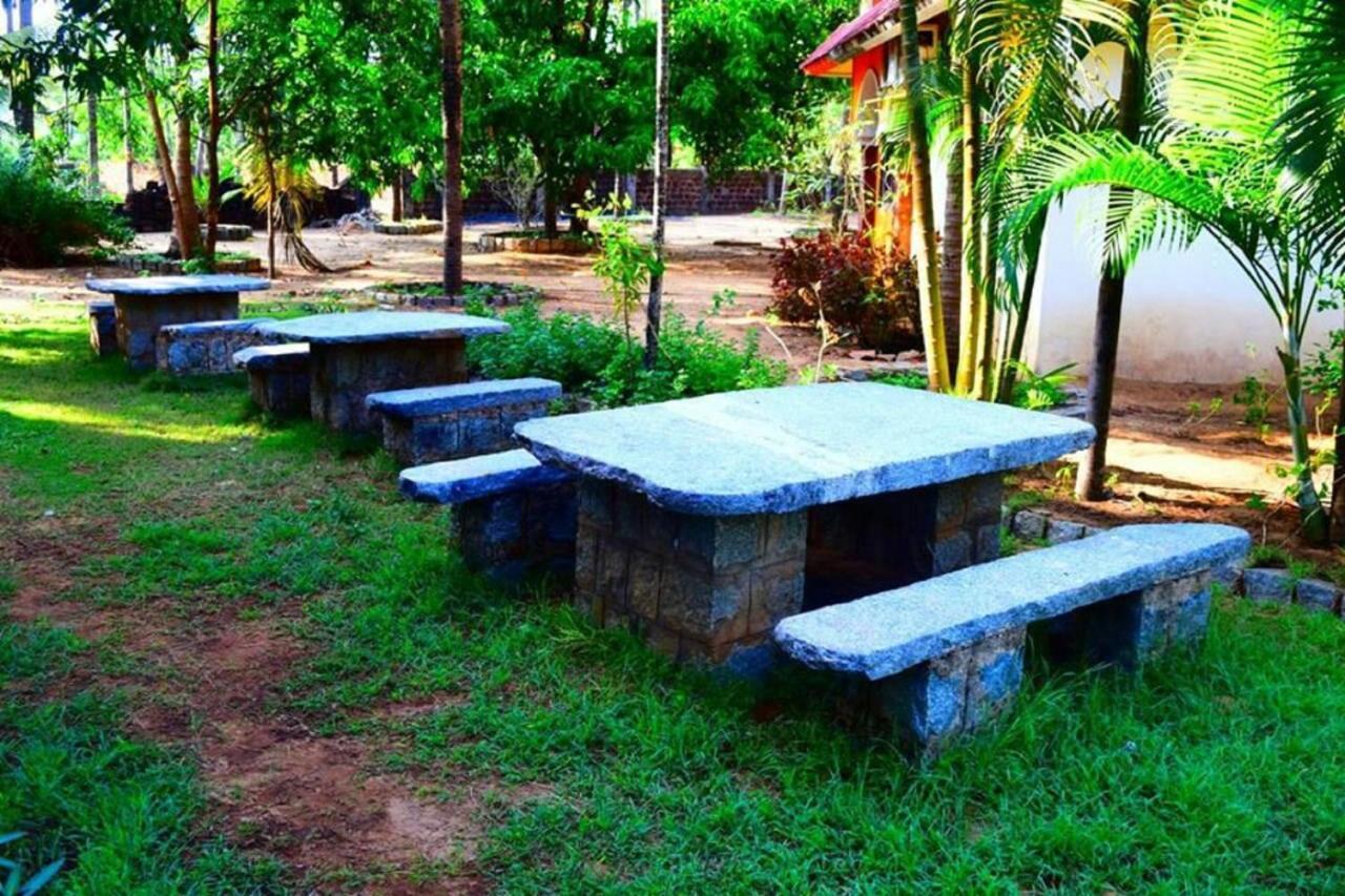 Devbag Resort การ์วาร์ ภายนอก รูปภาพ